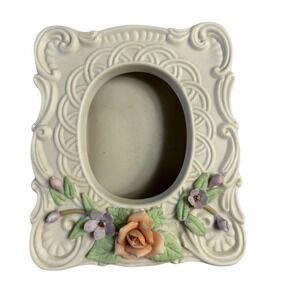 Lefton Antique Ivory Hand Painted Porcelain Floral Wall Pocket Frame 2x3" KW779